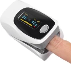 IMDK - Saturatiemeter - Zuurstofmeter - Pulse Oximeter - Incl. Batterijen - Wit - ABS - 1.5V-blok - Batterij - Medisch Hulpmiddel -Winkel Voor Thuisgezondheidsmeetapparatuur 1200x1084 6