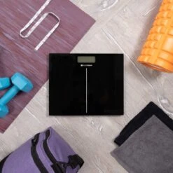 Silvergear® Personenweegschaal Digitaal - Weegschaal - Makkelijk Op Te Bergen - Verlicht LCD Scherm - Zwart -Winkel Voor Thuisgezondheidsmeetapparatuur 1200x1200 156