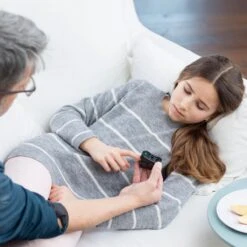 Medisana PM 100 Black Saturatiemeter -Winkel Voor Thuisgezondheidsmeetapparatuur 1200x1200 492