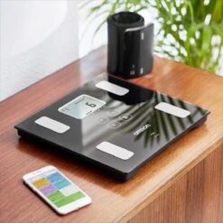 OMRON VIVA Slimme Bluetooth Weegschaal Met Lichaamsanalyze En Vetpercentage - Volledige Bio-Elektrische Impedantie Analyze (BIA) - Smart Personenweegschaal Digitaal - Smart Scale - Met Mobiele App - Klinisch Gevalideerd – Zwart -Winkel Voor Thuisgezondheidsmeetapparatuur 1200x1200 60