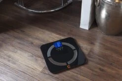 Cresta Care CBS350S Personenweegschaal Met Lichaamsanalyse | Weergave Van Het Lichaamsgewicht In Kilo - Pound Of Stone| Weergave Lichaamsvocht | Weergave Spiermassa | Weergave Botmassa | BMI | Geheugen Voor 8 Personen| -Winkel Voor Thuisgezondheidsmeetapparatuur 1200x800 13