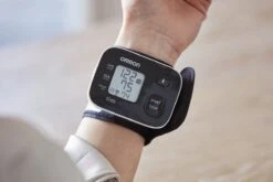 OMRON RS3 Intelli IT Bloeddrukmeter Pols - Blood Pressure Monitor Met Hartslagmeter – Onregelmatige Hartslag -Klinisch Gevalideerde Polsbloeddrukmeter - 13,5 Tot 21,5 Cm Manchet – 3 Jaar Garantie -Winkel Voor Thuisgezondheidsmeetapparatuur 1200x800 52