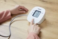 OMRON X2 Basic Bloeddrukmeter Bovenarm - Aanbevolen Door Hartstichting - Blood Pressure Monitor Met Hartslagmeter – Onregelmatige Hartslag - Klinisch Gevalideerd - 22 Tot 32 Cm Manchet – 3 Jaar Garantie -Winkel Voor Thuisgezondheidsmeetapparatuur 1200x800 61