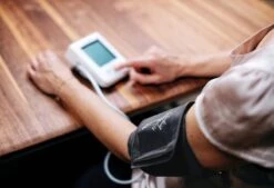 Microlife BP B3 AFIB - Bovenarm Bloeddrukmeter - Klinisch Gevalideerd - No. 1 Merk Bij Huisartsen -Winkel Voor Thuisgezondheidsmeetapparatuur 1200x819 2