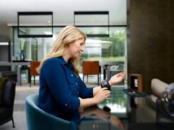 OMRON RS7 Intelli IT Bloeddrukmeter Pols - Blood Pressure Monitor Met Hartslagmeter – Onregelmatige Hartslag -Klinisch Gevalideerde Polsbloeddrukmeter - Met Mobiele App - 13,5 Tot 21,5 Cm Manchet – 3 Jaar Garantie -Winkel Voor Thuisgezondheidsmeetapparatuur 1200x900 17