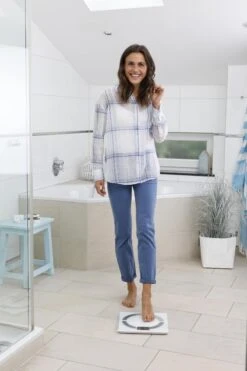 Medisana BS444 Connect - Lichaamsanalyseweegschaal - Wit -Winkel Voor Thuisgezondheidsmeetapparatuur 800x1200