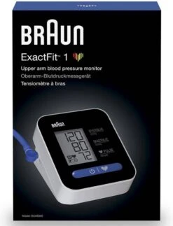 Braun ExactFit 1 - BUA5000 - Bovenarm Bloeddrukmeter -Winkel Voor Thuisgezondheidsmeetapparatuur 917x1200